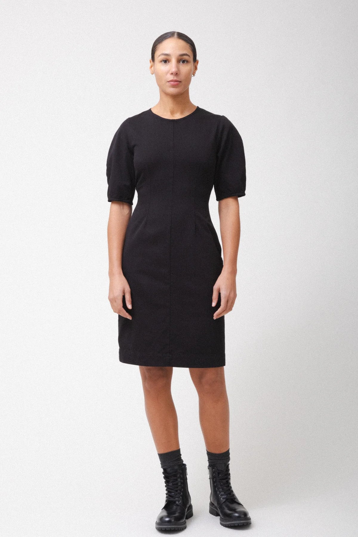 Arc Dress in Black