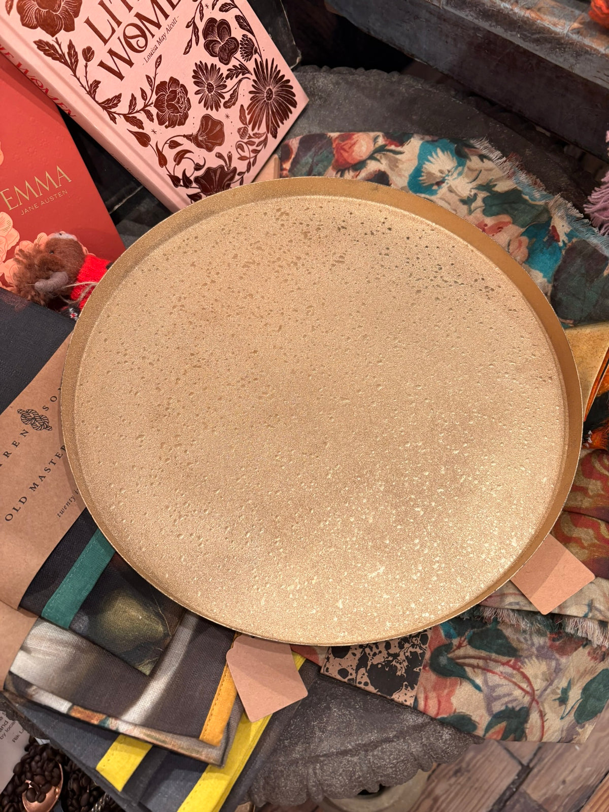 Round Tray