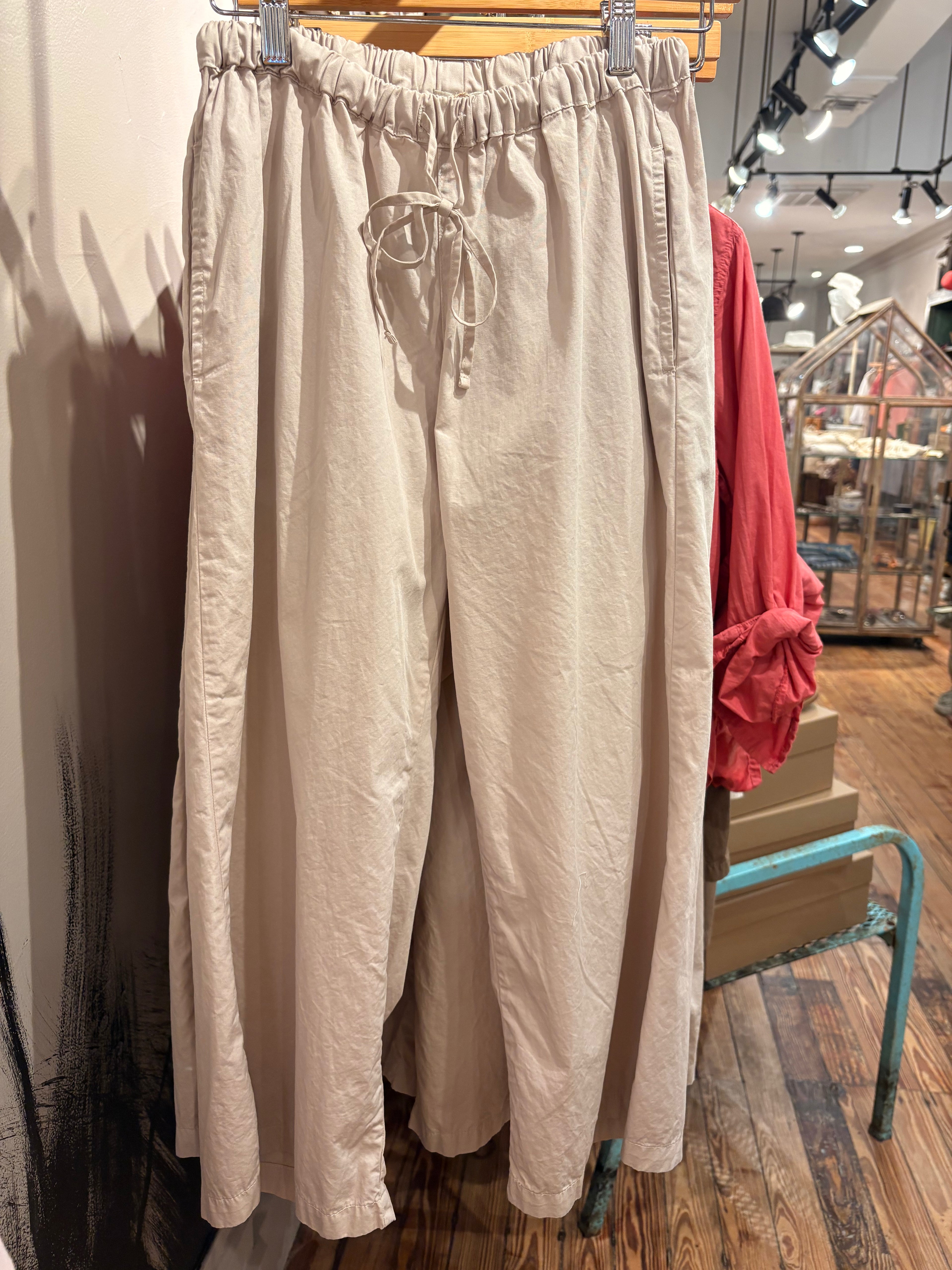 Cropped Poplin Pant - Beige
