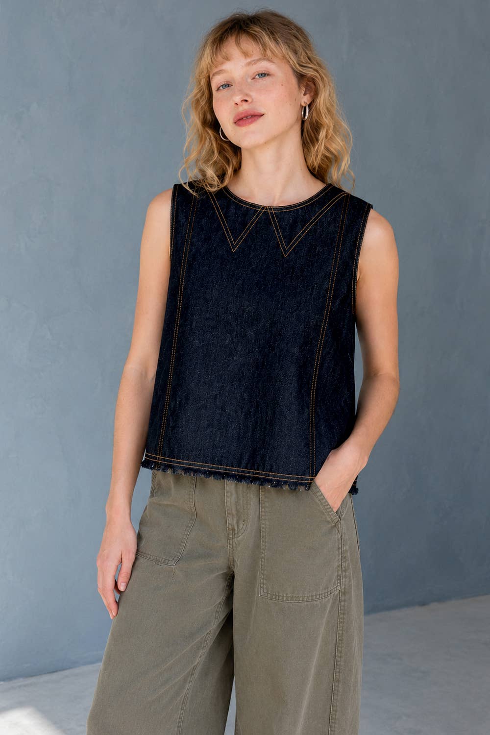 Contrast Stitch Button-Back Denim Tank Top