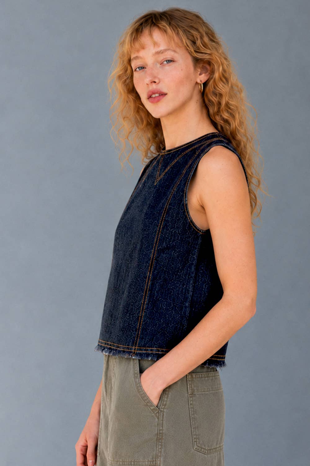Contrast Stitch Button-Back Denim Tank Top