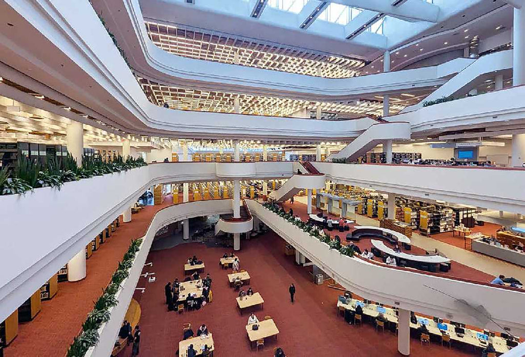 150 Libraries You Need to Visit Before You Die by Léa Teuscher