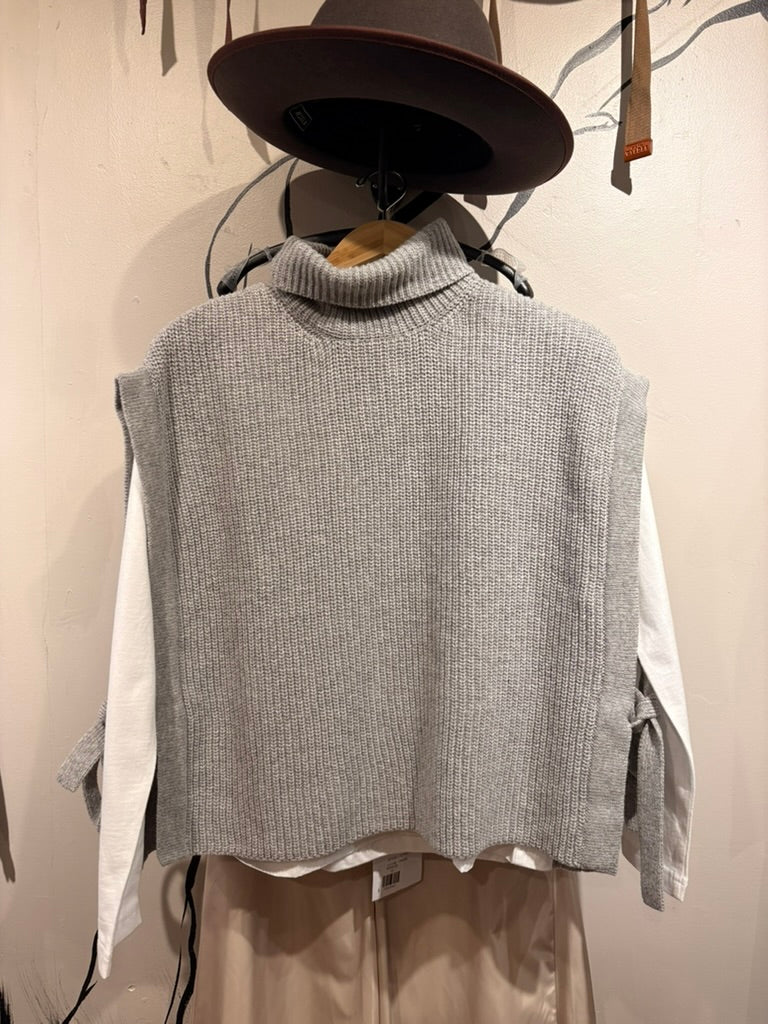 Kanon Knitted Vest - Grey Marl