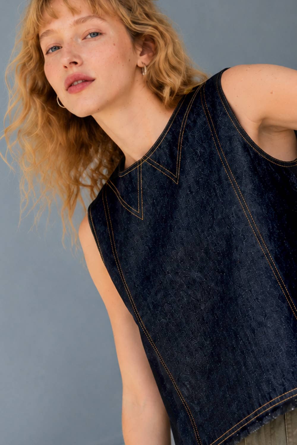 Contrast Stitch Button-Back Denim Tank Top