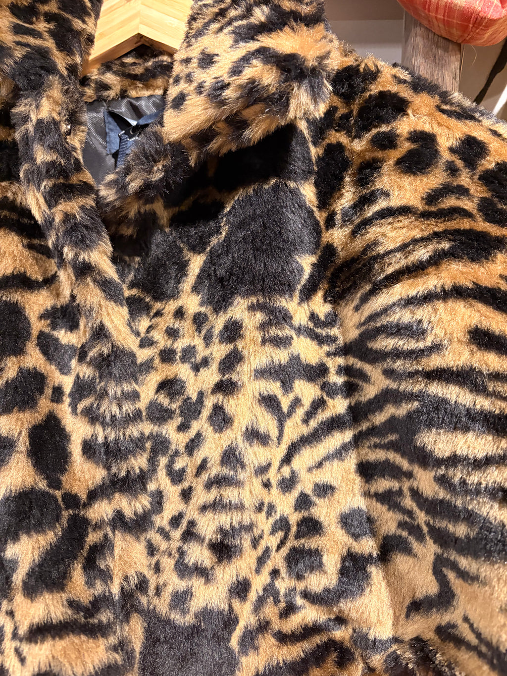 Fur Short Cape