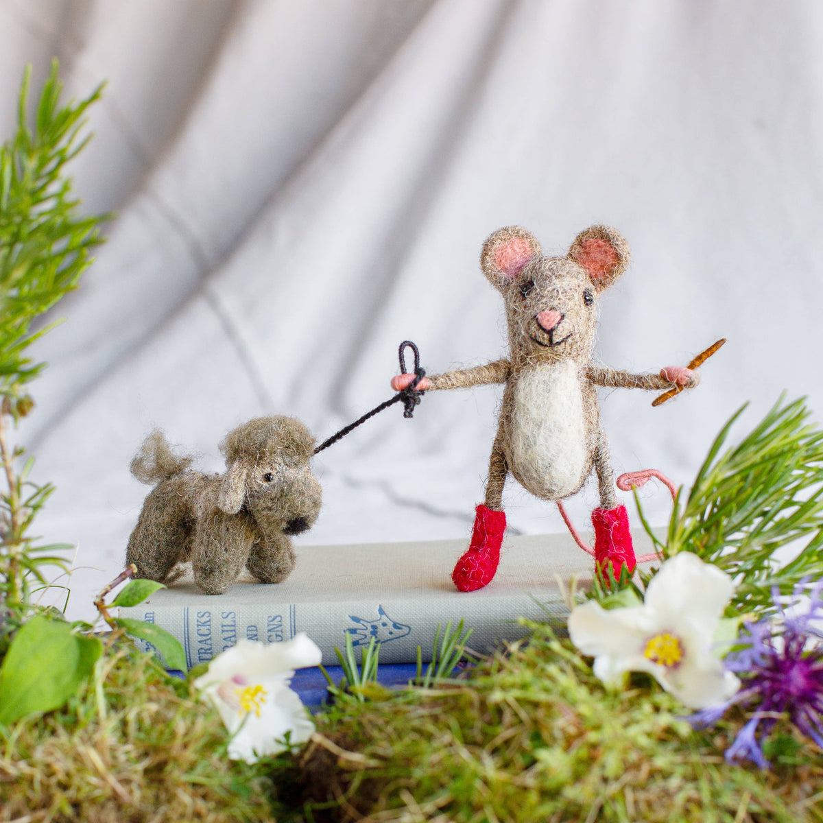 Dog Walker Mouse