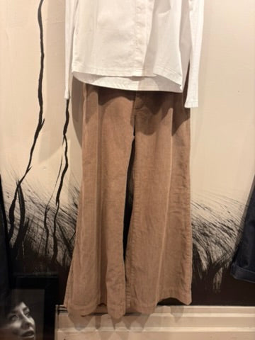 Claudia Pant - Bark