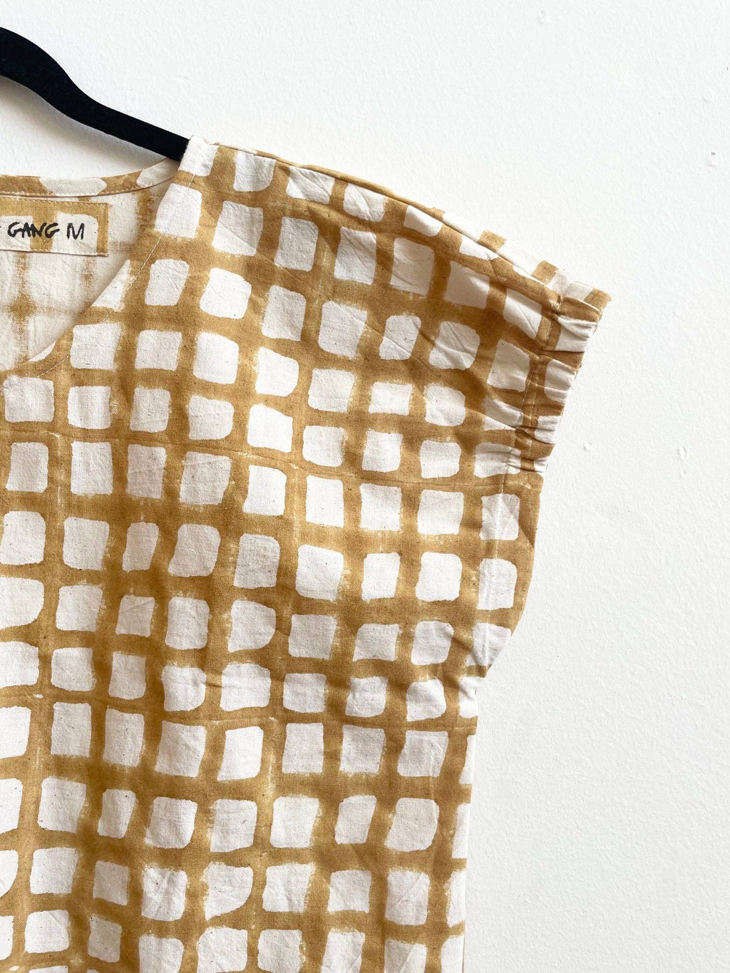 Zélia Top Camel Grid