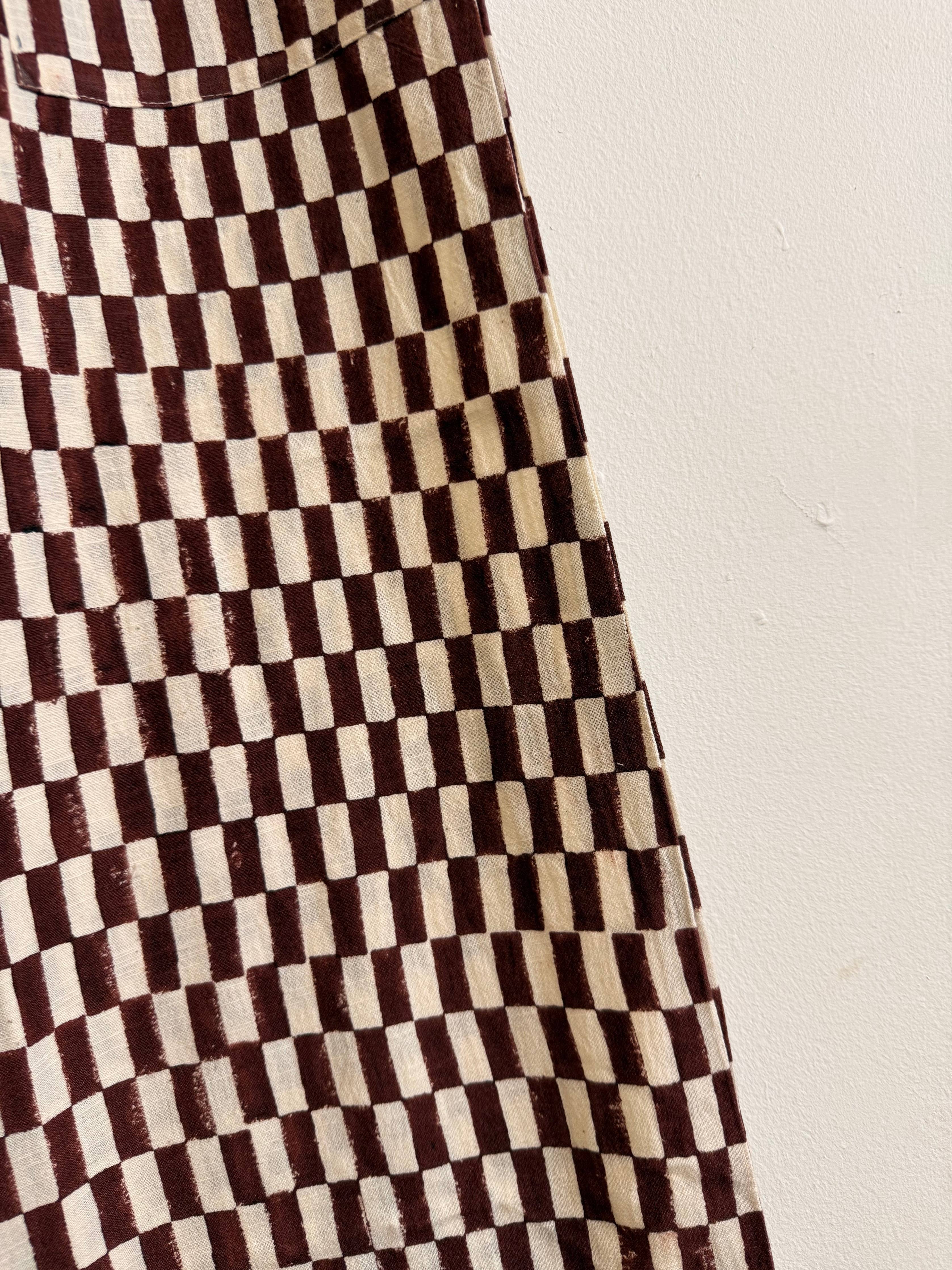 Omar Petit Rectangle Brown